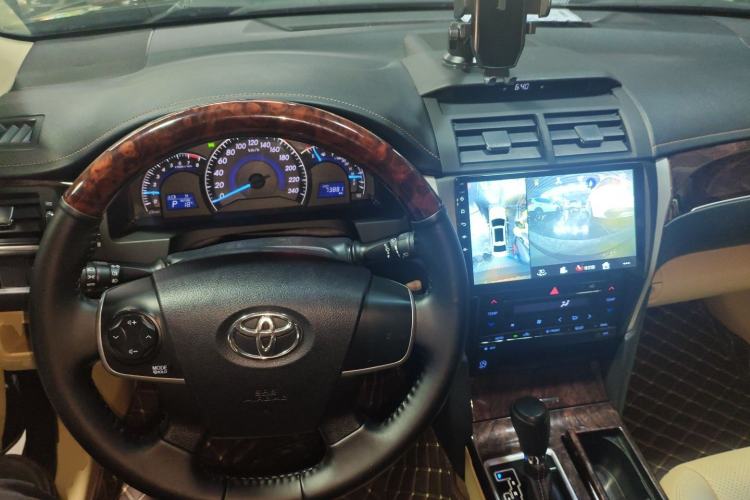 Used Toyota Camry 2016 2.0E 10th Anniversary Elite Edition