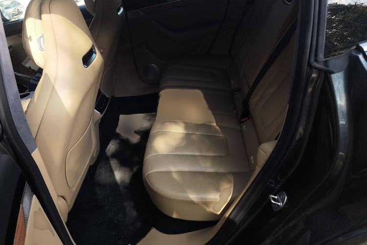 Used Hima Luxeed R7 2024 All-Electric 736 km Ultra
