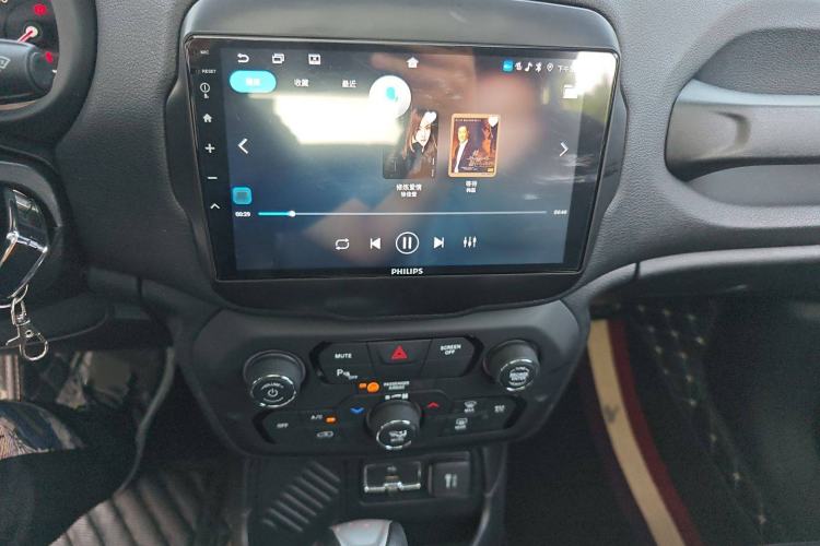 Used Jeep Renegade 2019 220T Automatic Leading Edition
