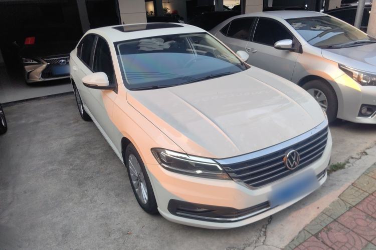 Used Volkswagen Lavida 2022 1.5L Automatic Comfort Edition Front Right 45 Deg