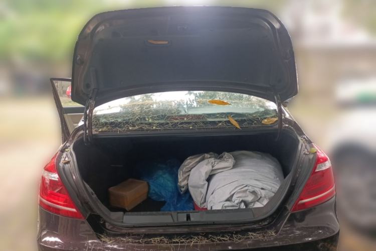 Used Geely Auto Emgrand 2014 Sedan 1.5L CVT Elite Model Trunk