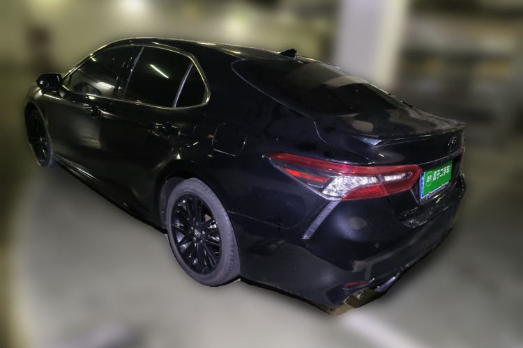 Used Toyota Camry 2023 2.0S Knight Edition
