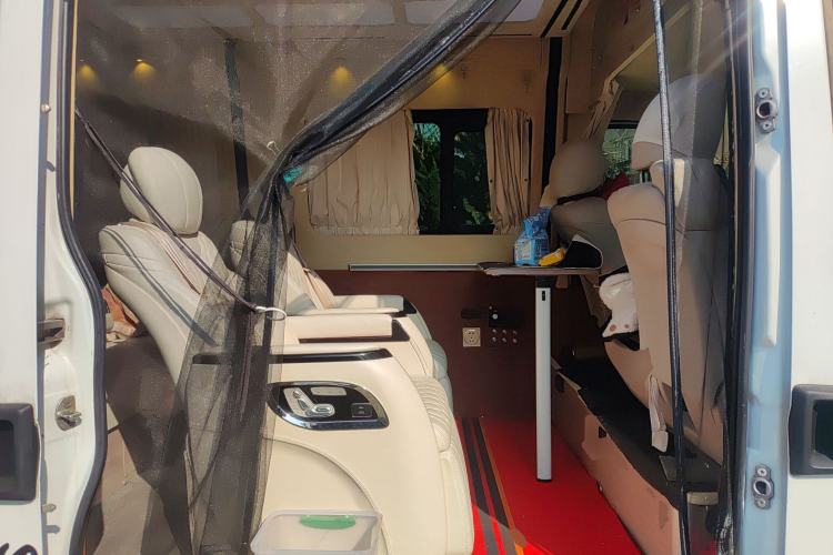 Used Iveco Eurocargo 2018 2.3T Long Wheelbase Short Overhang Multi-Purpose Vehicle with Side Sliding Door F1A Left Rear Seat