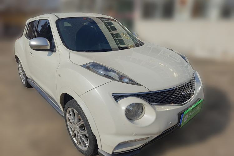 Used Infiniti ESQ 2014 1.6L Spontaneous Edition
