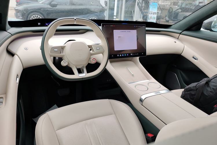 Used Xiaomi Auto YU7 2025 Ultra-Long Range High-Performance All-Wheel-Drive Max Edition