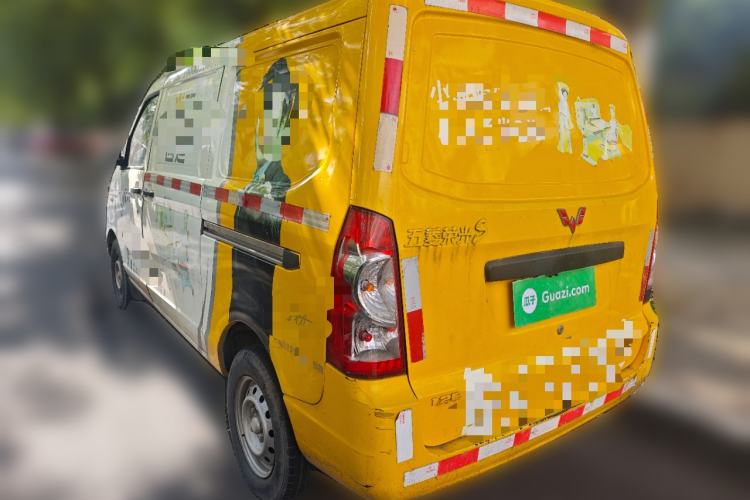 Used Wuling Rongguang S 2021 1.2L Base Model Window-Sealed 2-Seat LSI Car
