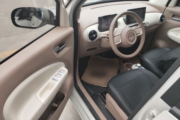 Used Wuling Hongguang MINIEV 2025 Four-Door Version Zhenxiang+ Edition Driver Seat