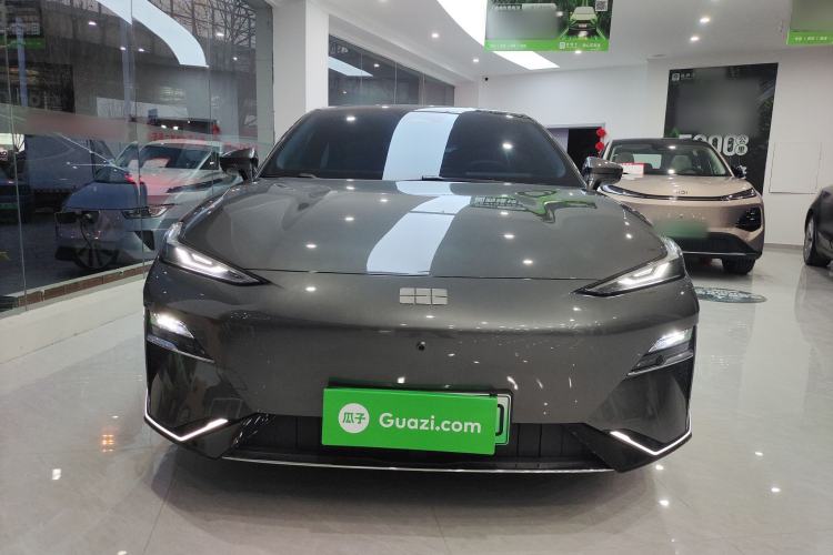 Used Geely Galaxy E8 2024 550 km Range Rear-Drive MAX
