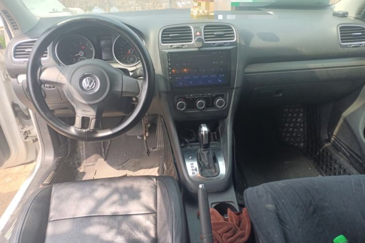 Used Volkswagen Golf 2012 1.6L Automatic Fashion Model
