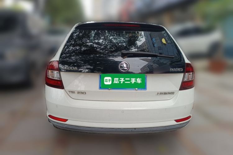 Used Skoda Rapid Spaceback 2016 Facelifted TSI230 DSG Smart Drive Version
