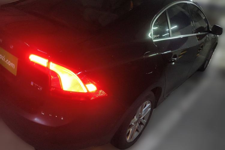 Used Volvo S60 2017 S60L T3 Smart Upgrade Edition Rear Right 45 Deg