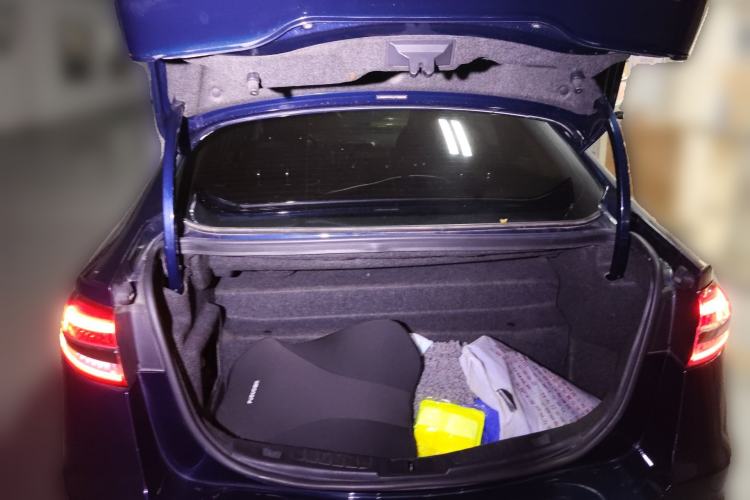 Used Ford Mondeo New Energy 2018 2.0 PHEV Smart-Controlled Fashion Edition China V Standard Trunk