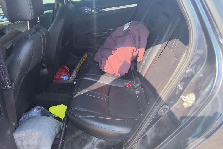 Used Honda Civic 2016 220TURBO CVT Prestige Edition
