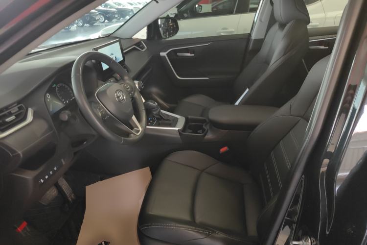 Used Toyota Wildlander 2023 2.0L CVT Two-Wheel Drive Luxury PLUS Edition