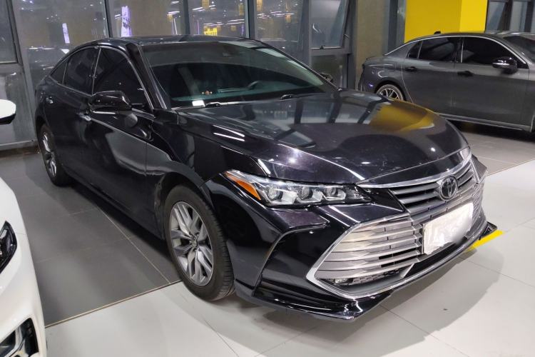 Used Toyota Avalon 2019 2.0L Luxury Edition China VI Standard