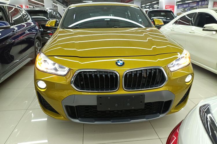 Used BMW X2 2019 sDrive25i Luxury Model with M Off-Road Package China VI Emission Standard
