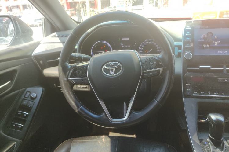 Used Toyota Avalon 2019 Dual-Engine 2.5L Luxury Edition China V Standard Steering Wheel