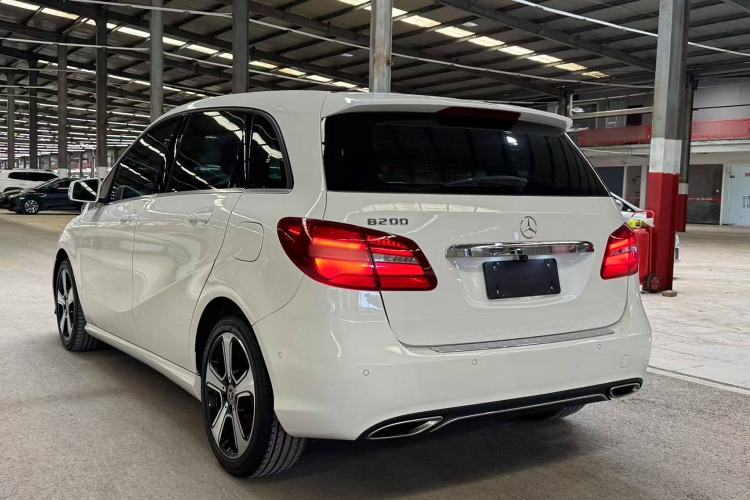 Used Mercedes-Benz B-Class 2017 B 200 Fashion Model