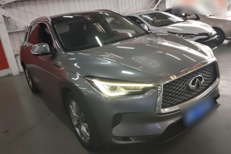 Used Infiniti QX50 2020 2.0T All-Wheel-Drive Elite Version Front Right 45 Deg