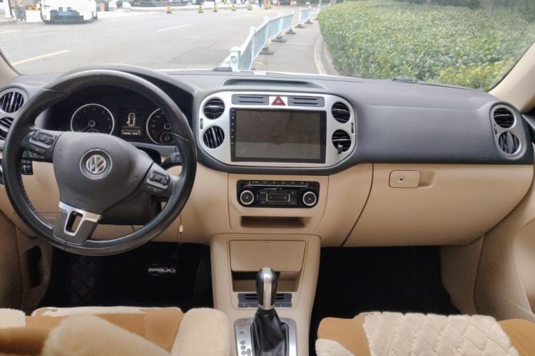 Used Volkswagen Tiguan L 2012 1.8TSI Automatic All-Wheel Drive Elite Edition
