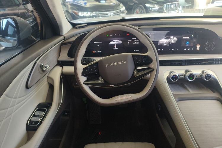 Used EXEED Stellar C-DM 2024 1.5T Long-Range Pro