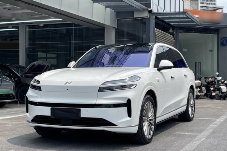 Used ONVO Luxeed L90 2025 Model—Max Six-Seater Version