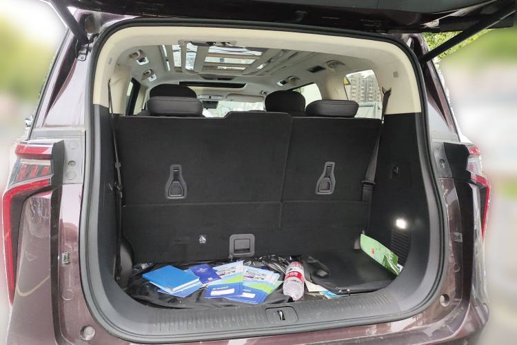 Used SAIC MAXUS G90 2022 2.0T Galaxy Seven-Seater Version
