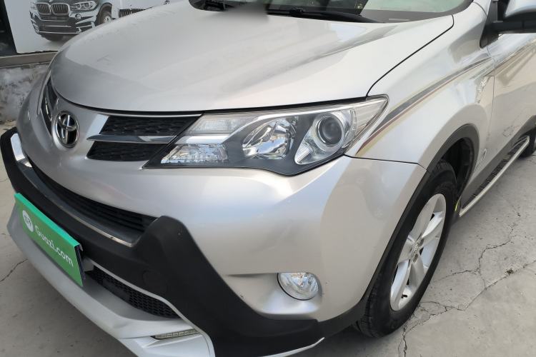 Used Toyota RAV4 2013 2.0L CVT Four-Wheel Drive Fashion Edition Left Front Headlight