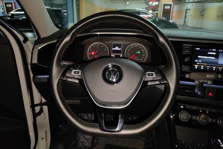 Used Volkswagen Tayron 2019 Teramont Edition 280TSI Two-Wheel Drive Luxury Model China VI Standard Steering Wheel