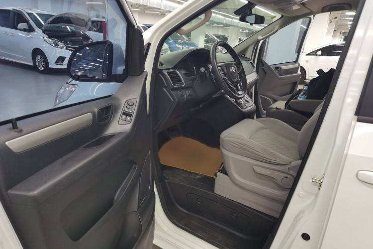 Used SAIC MAXUS G10 2022 2.0T Automatic Smart Enjoyment Version Gasoline 7 Seats