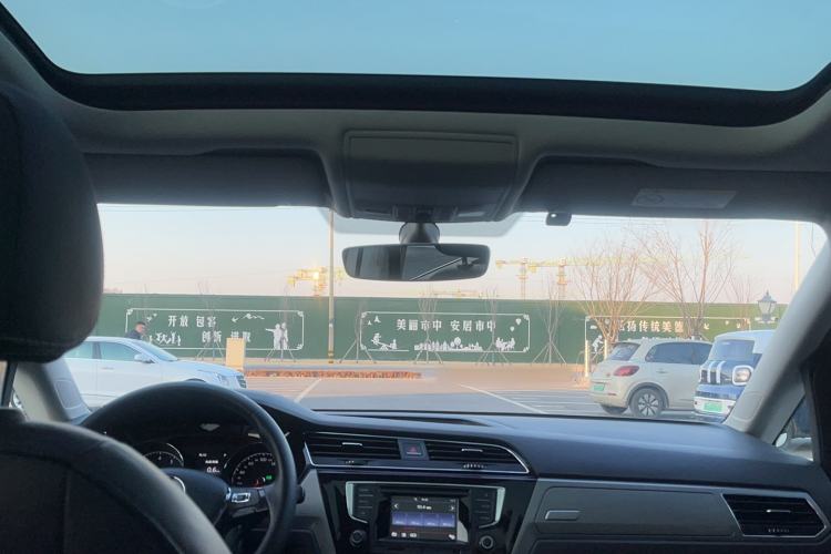 Used Volkswagen Touran 2016 Volkswagen Touran L 280TSI DSG Luxury Edition