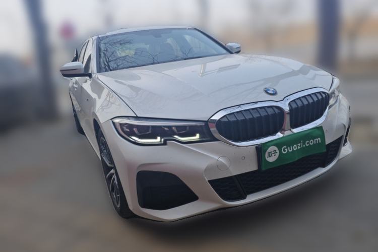 Used BMW 3 Series 2022 Restyled 320Li M Sport Package Front Right 45 Deg