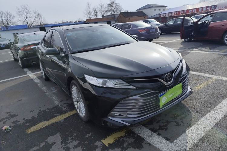 Used Toyota Camry 2018 2.5G Luxury Edition
