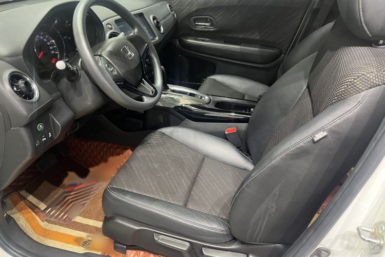 Used Honda XR-V 2017 1.5L LXi CVT Classic Edition Interior 1