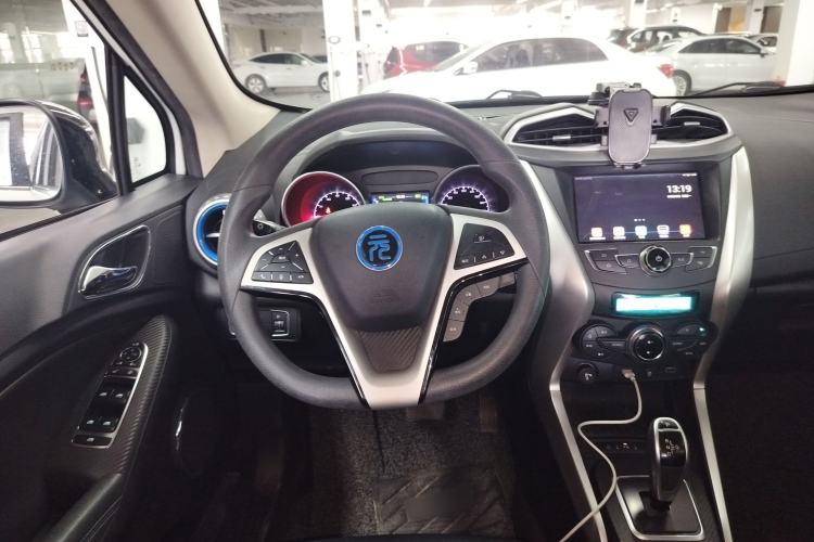 Used BYD Yuan New Energy 2018 EV360 Smart Connect Cool Edition Steering Wheel