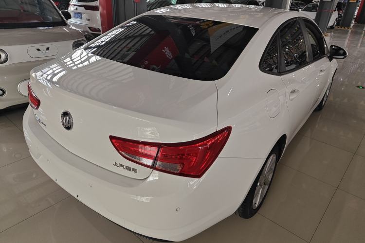 Used Buick Verano 2018 Sedan 15S Automatic Leading Model Rear Right 45 Deg