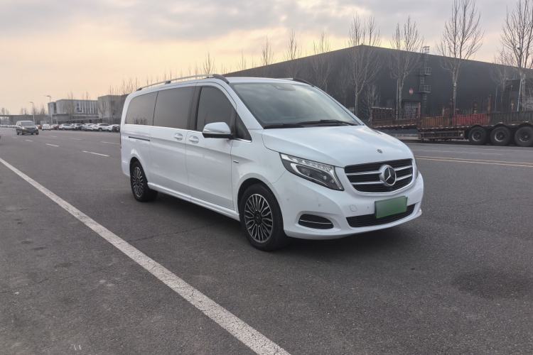 Used Mercedes-Benz V-Class 2017 V 260 L Prestige Extended Edition