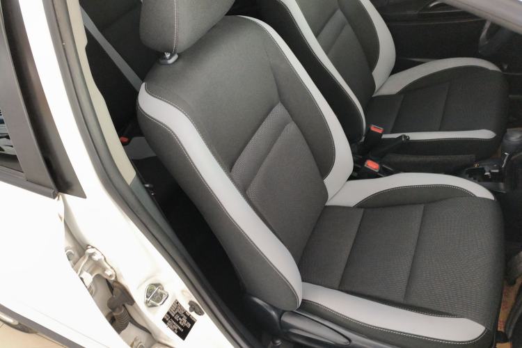 Used Toyota YARiS L Zhi Xuan 2020 X-Trail X 1.5L CVT Leading Edition Right Front Seat