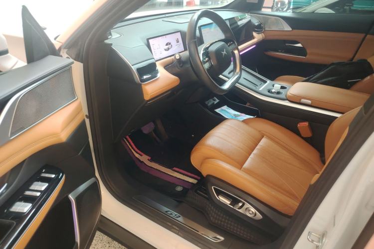 Used XPeng G9 2022 702 Pro Driver Seat