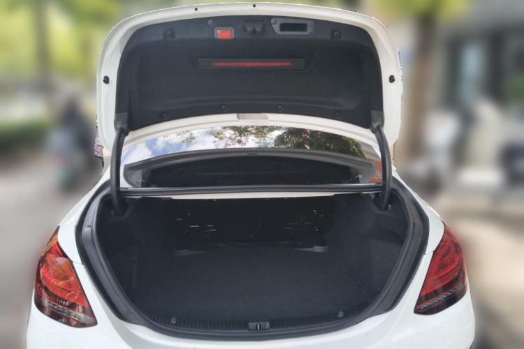 Used Mercedes-Benz C-Class 2021 C 200 L Fashion Edition Sport Version Trunk