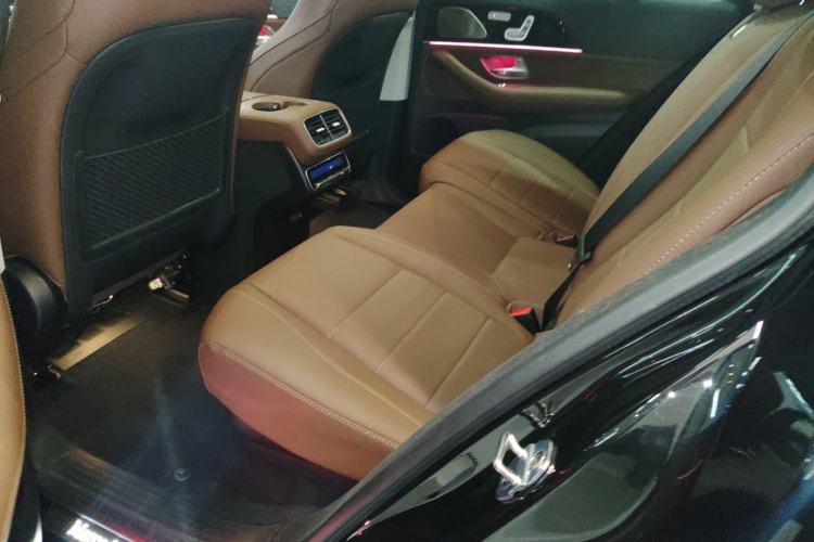 Used Mercedes-Benz GLE 2025 GLE 350 4MATIC Stylish Model
