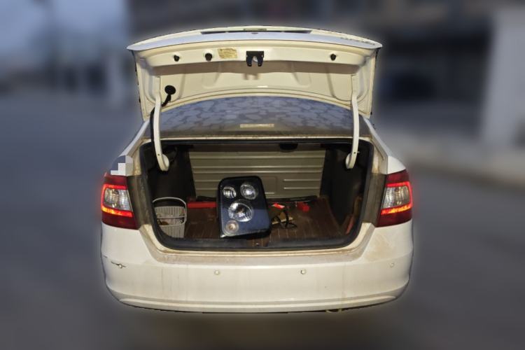 Used Skoda Rapid 2015 1.4L Manual Enjoyment Model
