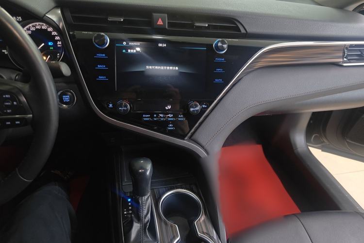 Used Toyota Camry 2019 Revised Version 2.0G Luxury Edition
