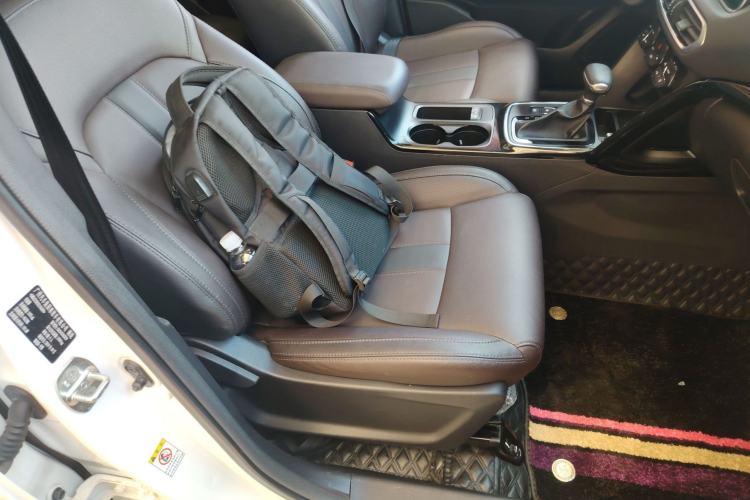 Used GAC Trumpchi GS4 2018 235T Automatic Two-Wheel Drive Luxury Smart Connectivity Millionth Anniversary Edition Right Front Seat