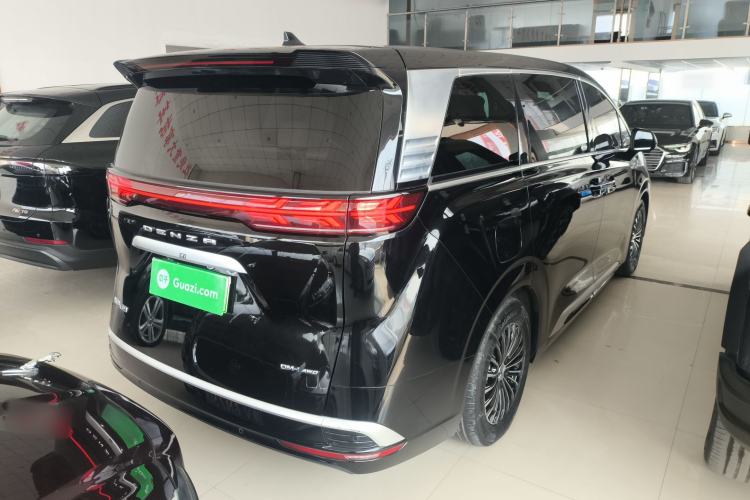 Used Denza D9 2022 DM-i 970 Four-Wheel Drive Prestige Model