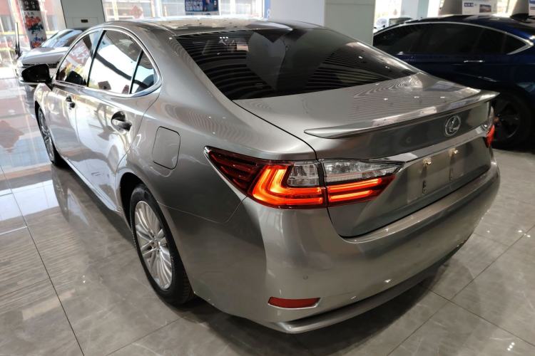 Used Lexus ES 2015 200 Elite Edition
