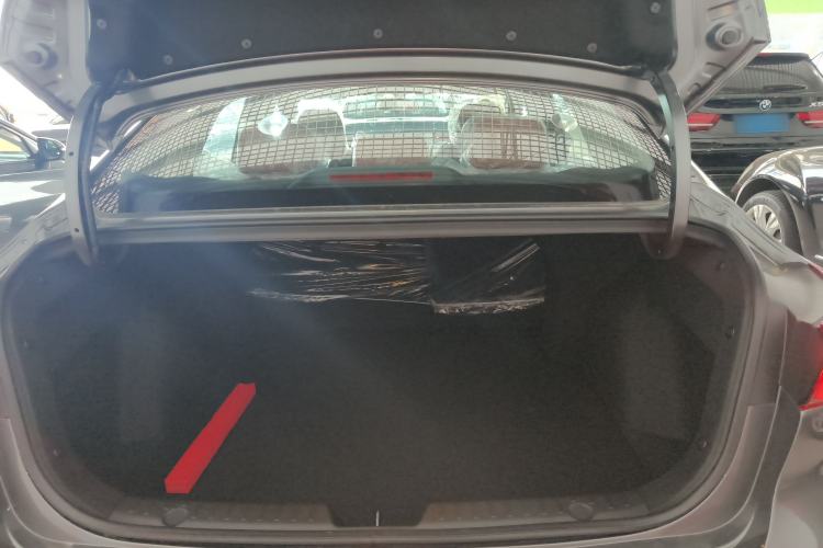 Used CHANGAN Eado 2025 PLUS 1.4T Dual-Clutch High-Energy Version Trunk