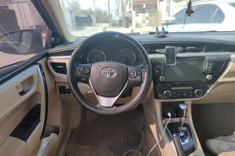 Used Toyota Corolla 2014 1.8L CVT GLX-i
