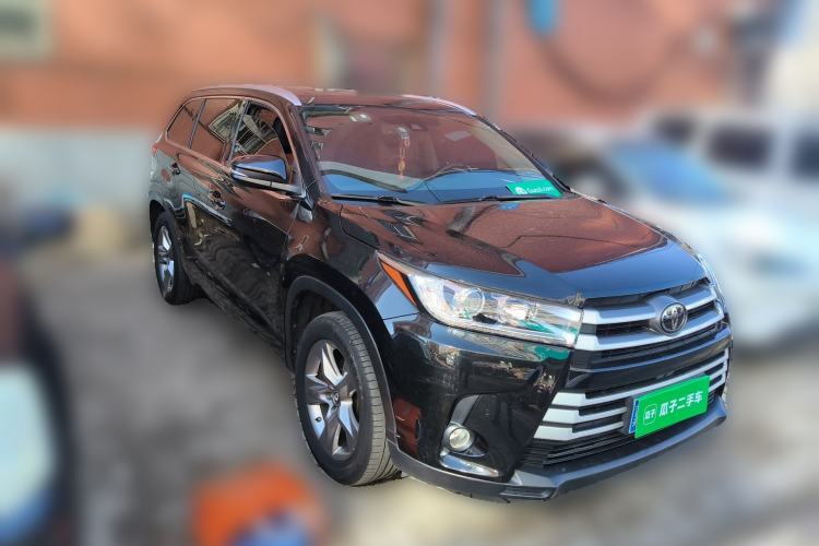 Used Toyota Highlander 2018 2.0T Four-Wheel Drive Luxury Edition 7 Seats China V Emission Standard
