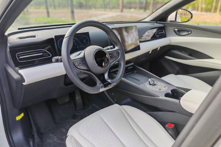 Used BYD Seal 06 New Energy 2024 DM-i 80KM Prestige Model
